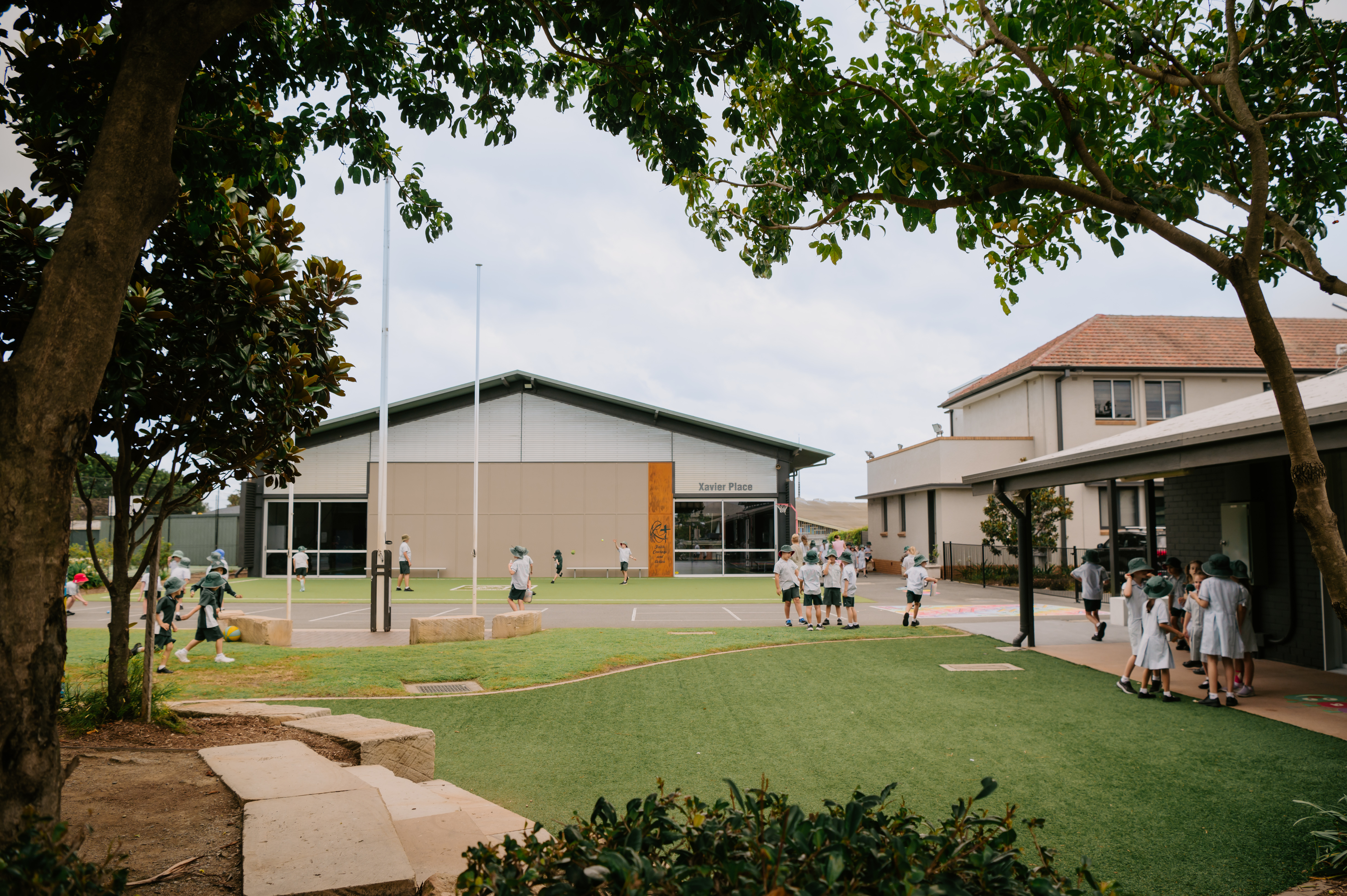 Outdoor photo of handball court